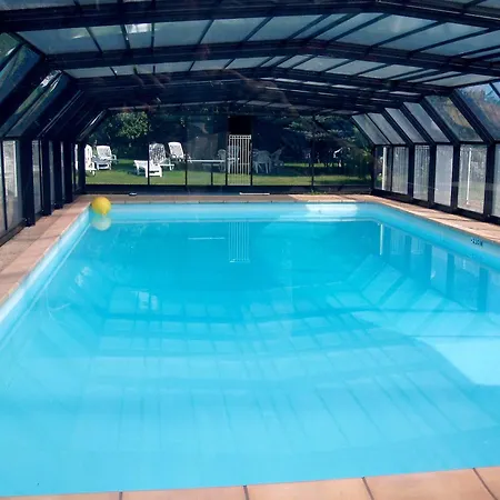 Logis La Rose Des Vents 3* Volvic